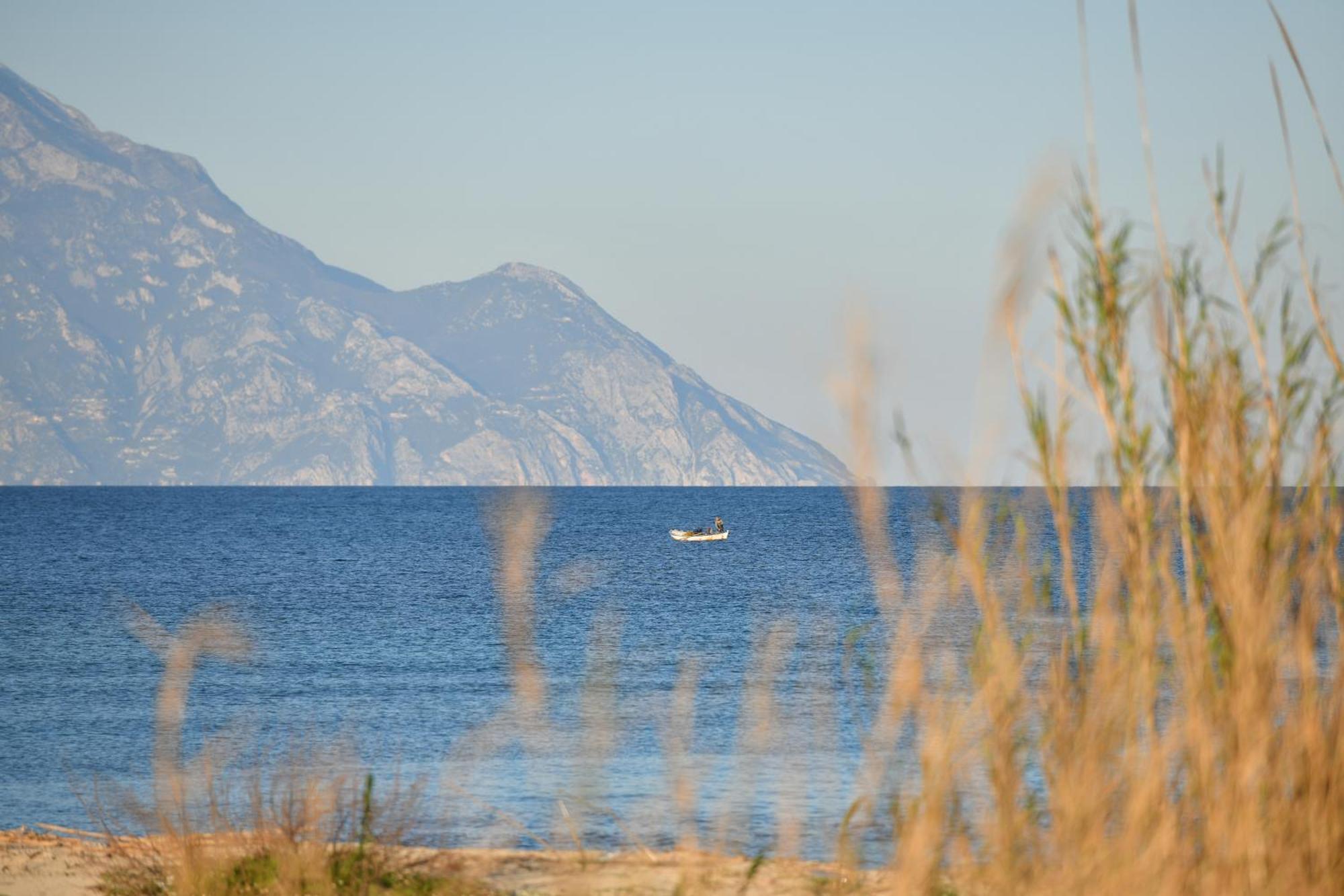 Akasti Slow Living Paralia Sikias Kültér fotó