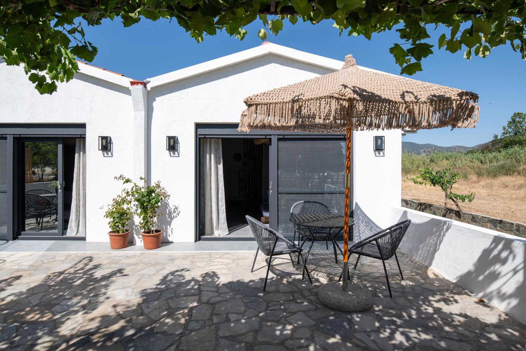 Akasti Slow Living Paralia Sikias Kültér fotó