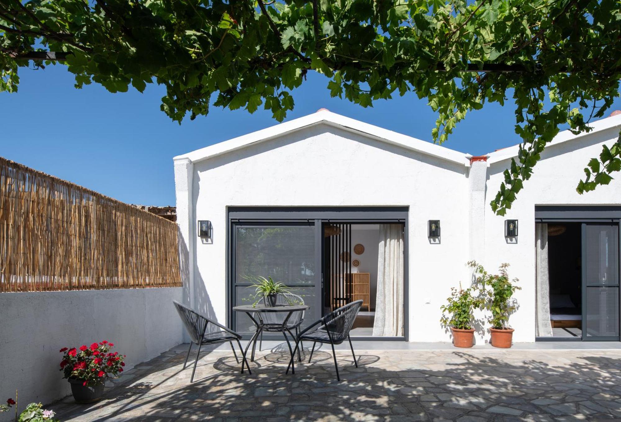 Akasti Slow Living Paralia Sikias Kültér fotó